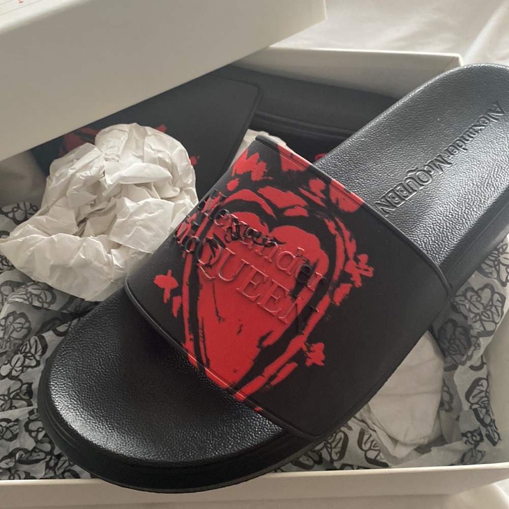 Alexander McQueen slides size 11 E 44